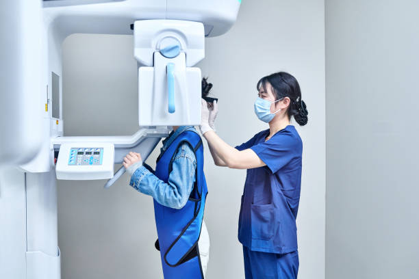 Best Emergency Treatment for Dental Infections or Abscesses in Santa Clarita, CA